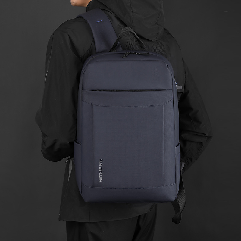WEPOWER's new men's large-capacity schoolbag, a casual and lightweight backpack for junior and senior high school students, and a travel backpack Specification drawing