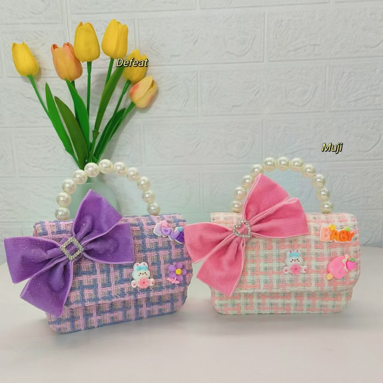 Bow rabbit children's bag, pearl handbag, little girl's loose change accessory bag, chain bag, bow small square bag details Picture