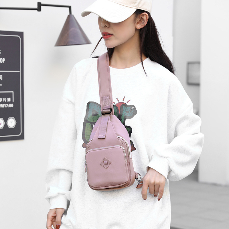Colorful Fox's new fashionable and trendy women's chest bag, outdoor casual mobile phone key crossbody bag, large capacity details Picture