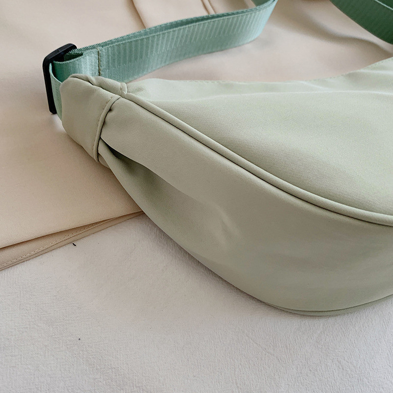 Nylon dumpling bag for women 2023, a trendy Korean style, simple and fashionable single-shoulder bag, a popular large-capacity crossbody waist bag Specification drawing