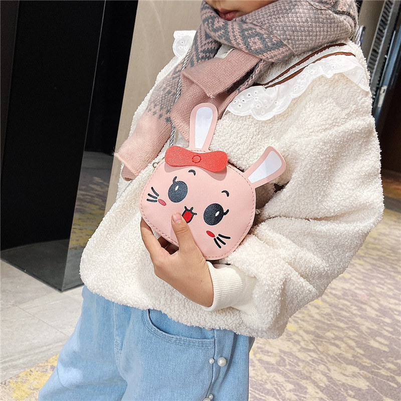 Round bag, children's backpack, trendy boy cartoon, 3-year-old and 2-year-old crossbody bag, cute strawberry, fashionable and casual Specification drawing