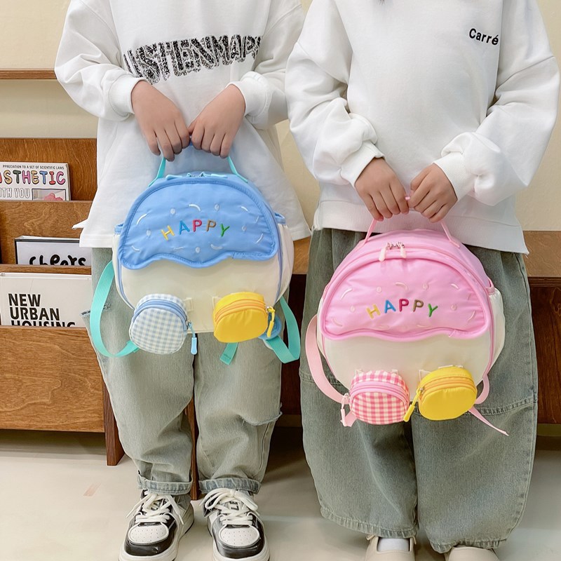 The new children's kindergarten baby double-shoulder small schoolbag and student storage bag feature a fashionable design and are cute details Picture