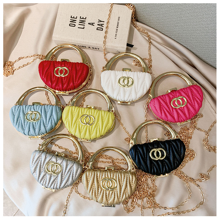 2025 New cross-border red envelope Mini Bag, small chanel-style crossbody small bag, decorated pearl chain bag, children's bag details Picture