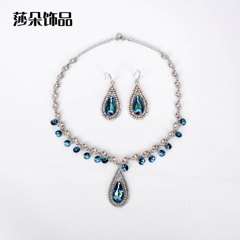 项链/珍珠项链/不锈钢饰品/珍珠/银饰产品图