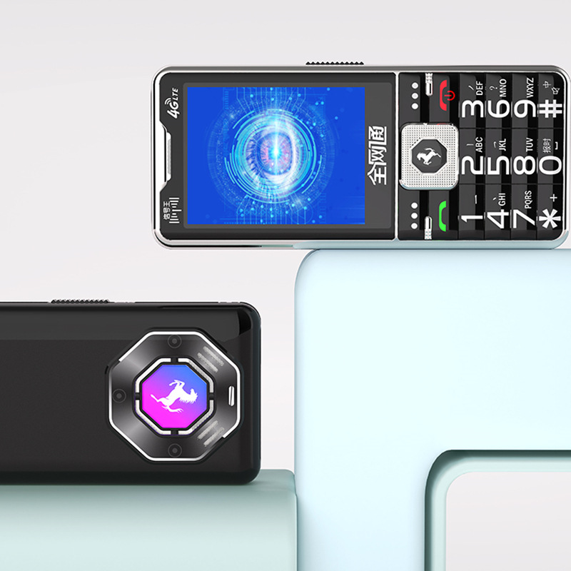 The True Super Strong Signal King is commonly used with a 25-day 4G full-network 5G card. It can be used in mountainous and remote areas for elderly mobile phones Application Scenario