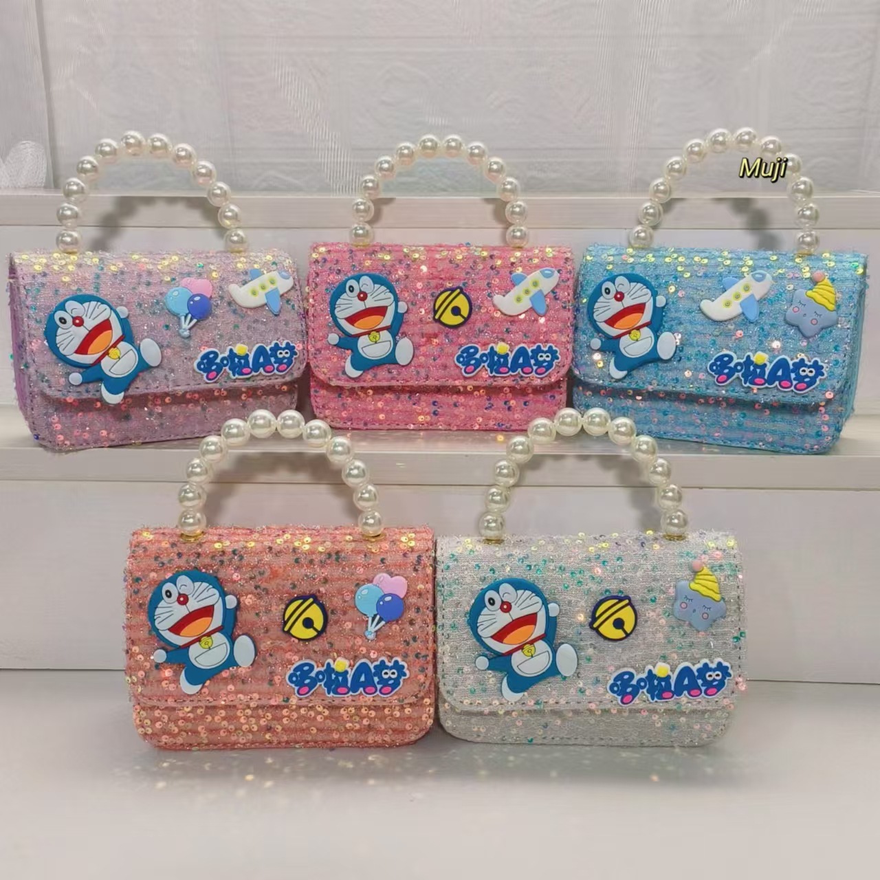 Pearl handbag, crossbody bag, loose change accessory bag, Doraemon small square bag, chain children's bag, girls' lucky money bag full figure