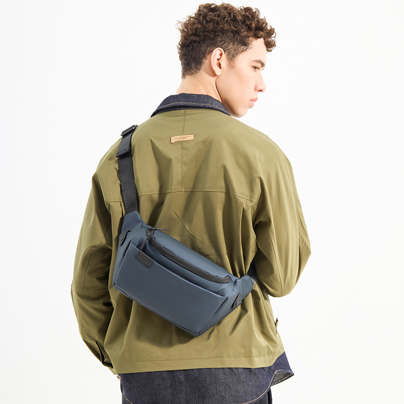 WEPOWER's new crossbody bag is a trendy men's single-shoulder bag, a high-end and fashionable waist bag, and a daily commuting crossbody bag Specification drawing