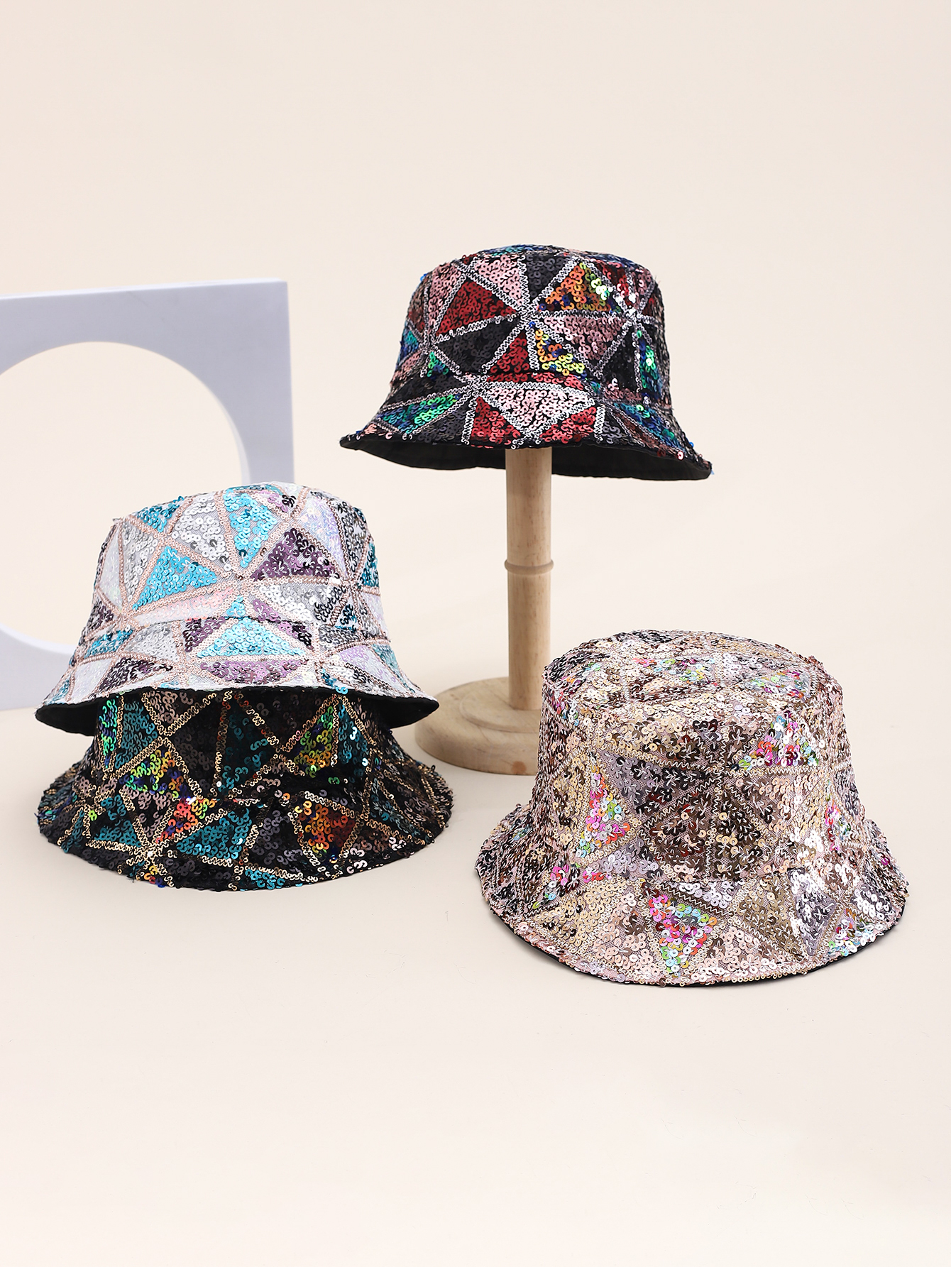 Spring and summer cross-border European and American bestsellers, triangular mixed sequined irregular fisherman hats, fashionable and versatile, travel sun protection and sunshade foldable basin hats, export adult hats, all size 58CM full figure