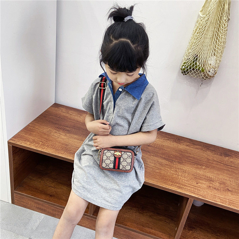 The 2023 new style of children's bags: a cute and versatile crossbody bag for girls, a stylish single-shoulder bag for little girls, and a cute princess mini bag Application Scenario