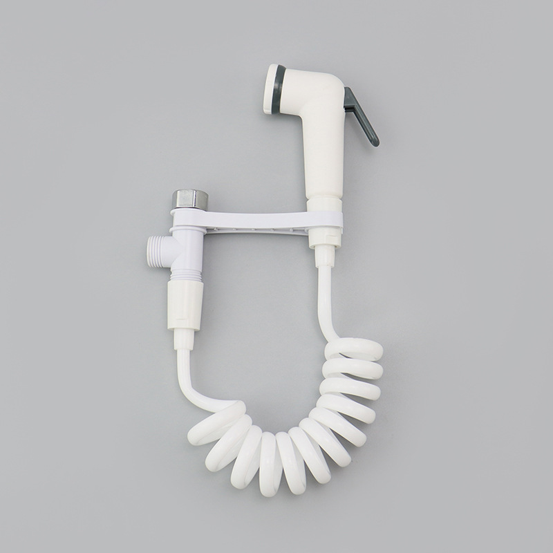 Cross-border toilet spray gun set, one in and two out, bathroom, balcony, women's wash, flusher, small spray gun, toilet companion Application Scenario