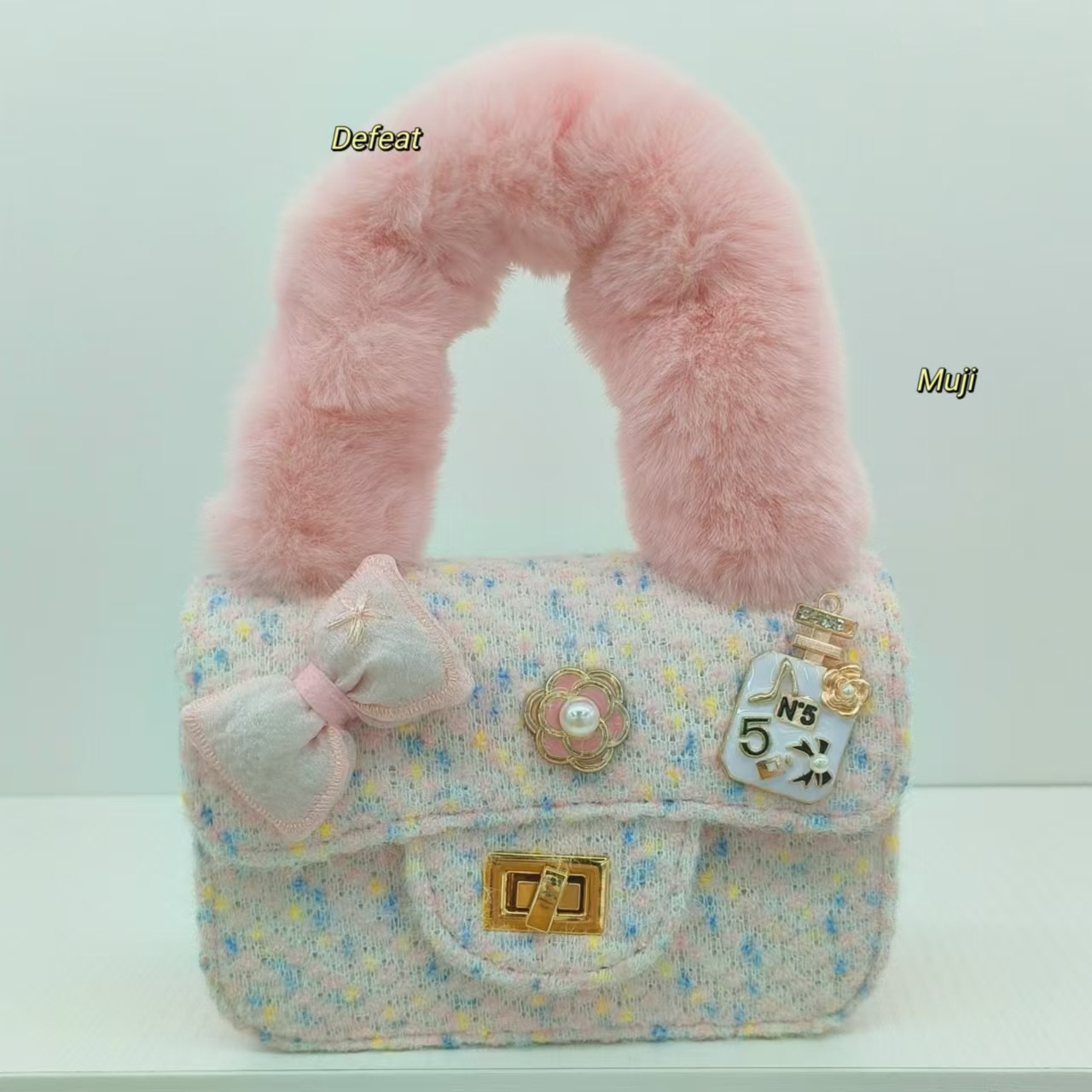 Bow plush handbag, little girl children's bag, single-shoulder bag, stylish crossbody bag, fashionable small square bag, coin purse details Picture