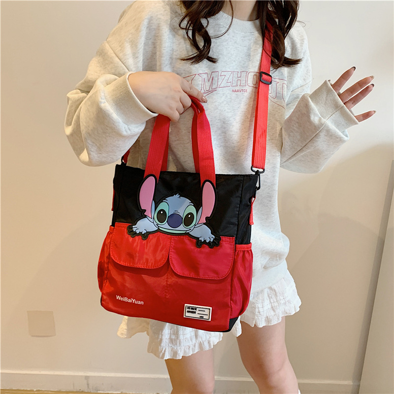 A new, versatile, large-capacity single-shoulder crossbody bag with a cute and girlish heart for student tutoring in the Korean version of Instagram Specification drawing