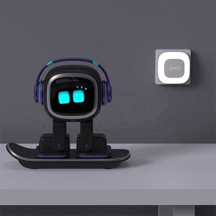 Emo robot, intelligent companion toy, voice recognition, emotional communication, children, adults, electronic pet, AI ROBO