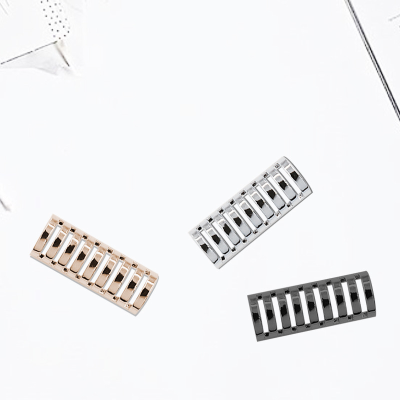 Compatible with Apple watch straps, i watch, Xiaomi, Huawei, Samsung and Fitbit universal straps with smooth surface connectors Item Picture