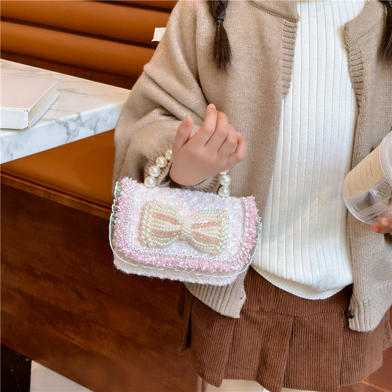 Spring 2025 New sequined pearl bow girl princess hand-held crossbody accessory loose change bag Specification drawing