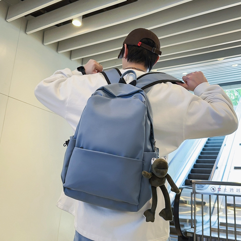High-end men's and women's large-capacity travel backpacks for junior and senior high school students, simple and sporty new school bags, trendy computer bags Application Scenario
