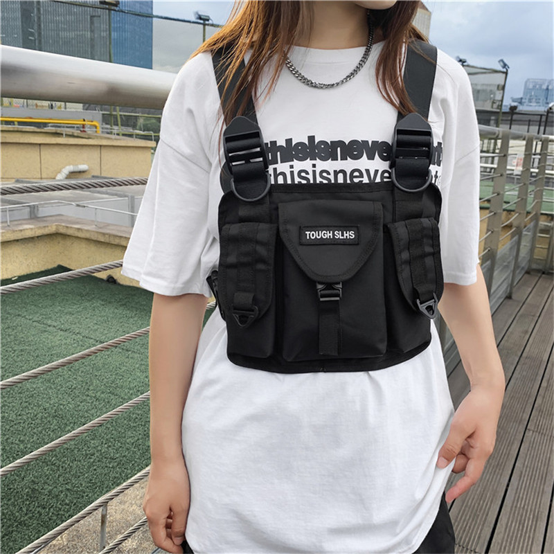 Trendy Hong Kong-style men's and women's multi-functional vest bag, ins hip-hop chest bag, workwear motorcycle tactical bag, street vest bag details Picture