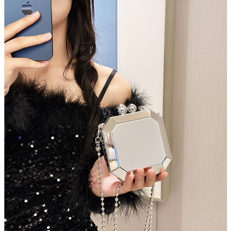 2025 New style of European and American cross-border fashion and personalized design acrylic bag box, shiny and popular chain crossbody bag full figure