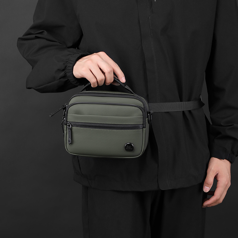 WEPOWER's new trendy crossbody bag for men's sports and commuting, a single-shoulder bag that can be used for cycling and commuting Specification drawing