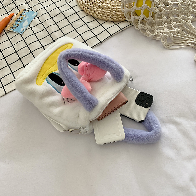 Japanese-style large-capacity Daisy Donald Duck handbag, cute pink bow plush bag, cartoon fashion small bag Specification drawing