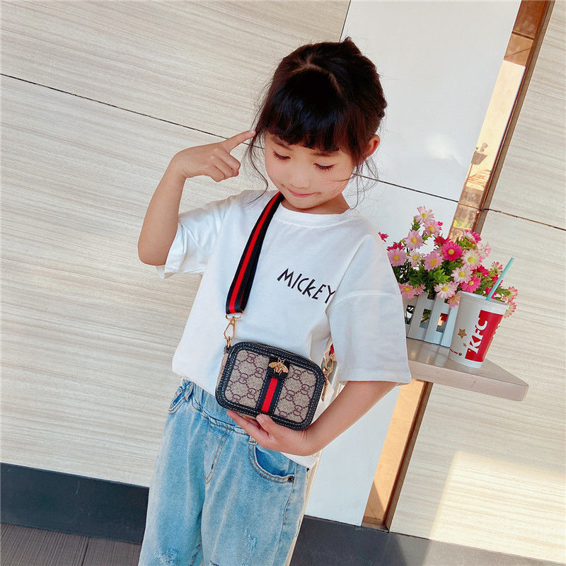The 2023 new style of children's bags: a cute and versatile crossbody bag for girls, a stylish single-shoulder bag for little girls, and a cute princess mini bag Specification drawing