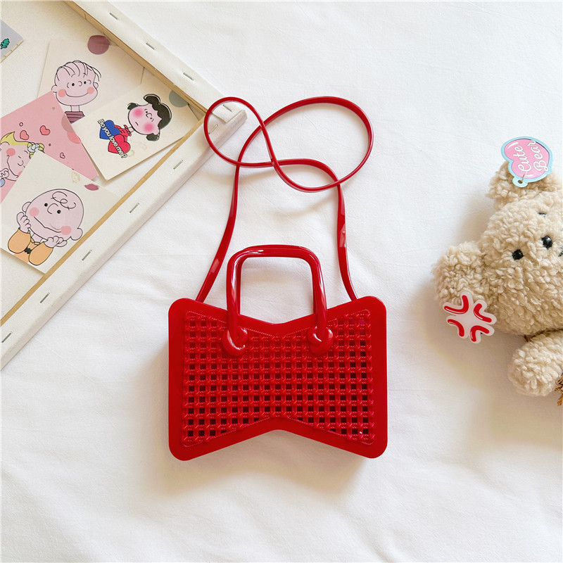 2025 New children's cute jelly bag, butterfly bag, woven and hollowed-out vacation beach bag, mini coin purse Item Picture