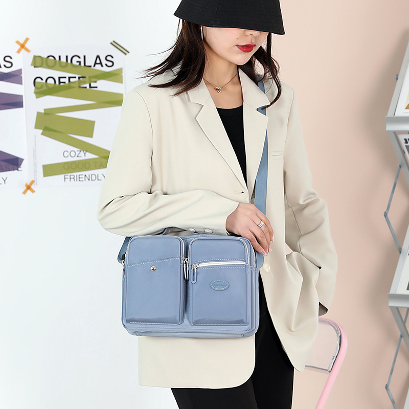 Cross-border exclusive large-capacity single-shoulder bag for women, water-resistant nylon fabric crossbody bag, outdoor casual handbag details Picture