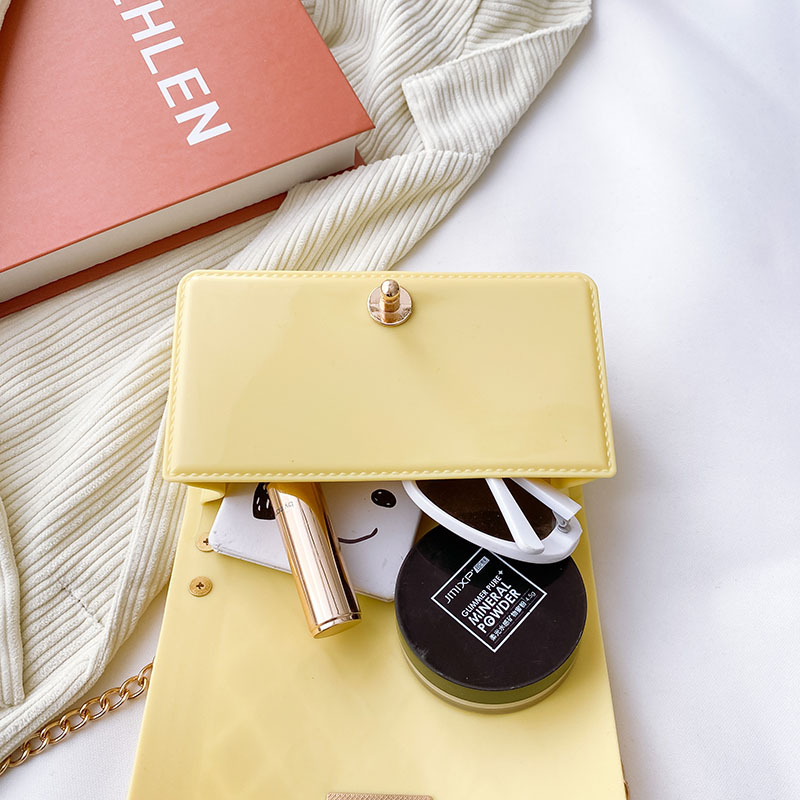Summer 2025 new products: Diamond chain bag, cross-border wholesale, jelly bag, single-shoulder crossbody bag, mini macaron small bag Application Scenario