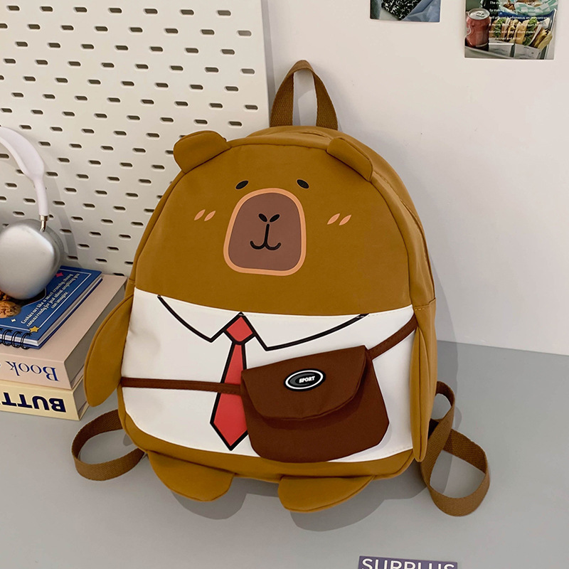 Fashionable new children's bags, cute and stylish, lightweight schoolbags for primary school students, cool and trendy bear backpacks for going out and playing full figure