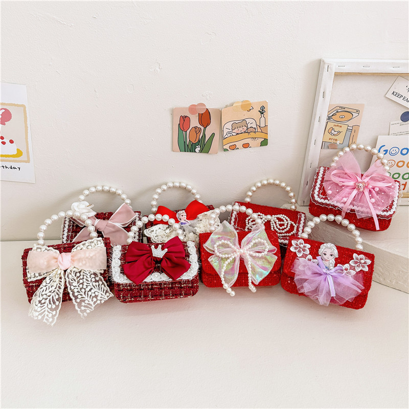 Children's bag, stylish New Year red little girl princess single-shoulder bag, festive and fashionable bow, cute crossbody bag full figure