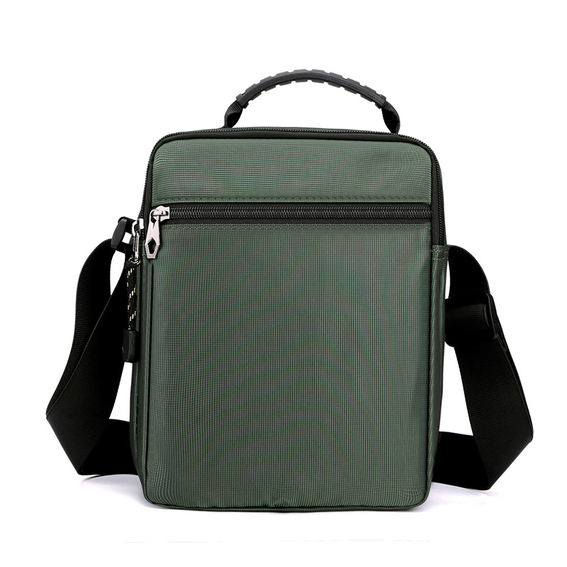 New trendy men's single-shoulder bag, casual crossbody bag, men's water-resistant nylon men's bag, outdoor messenger bag wholesale Application Scenario