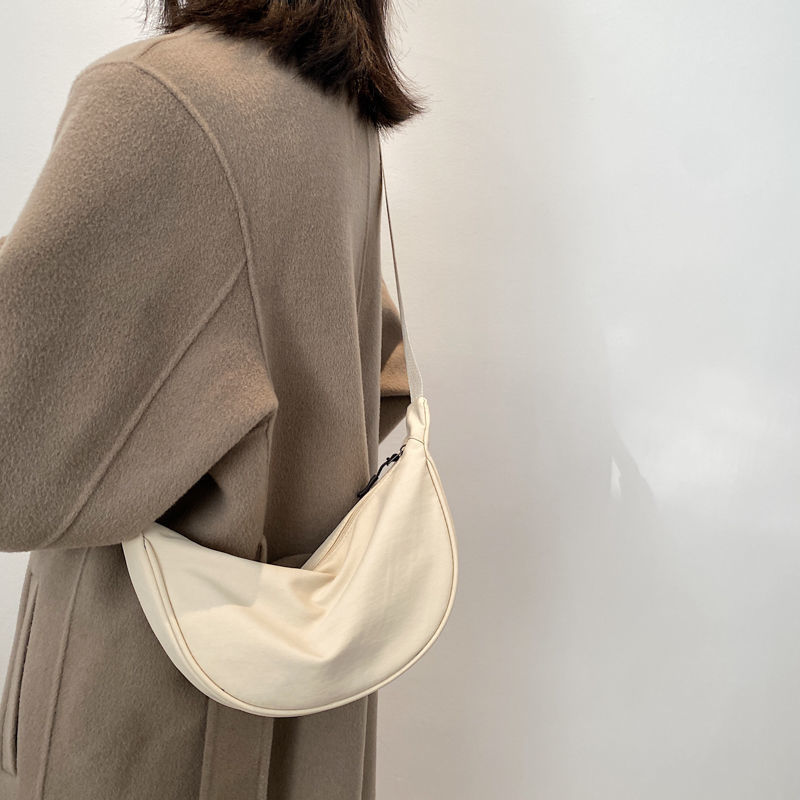 New special sale of simple solid-color crossbody bag, trendy and versatile, single-shoulder dumpling bag, light and casual, underarm canvas bag Specification drawing