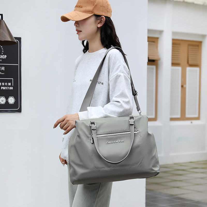 Colorful Fox's new shoulder bag, outdoor casual crossbody bag, large-capacity water-resistant neutral travel bag Specification drawing