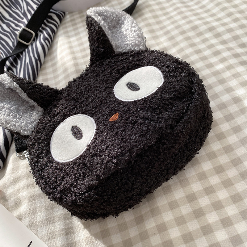 Lambskin small bag for girls 2021 Autumn/Winter New trendy student plush single-shoulder bag Cartoon cute girl crossbody bag Specification drawing