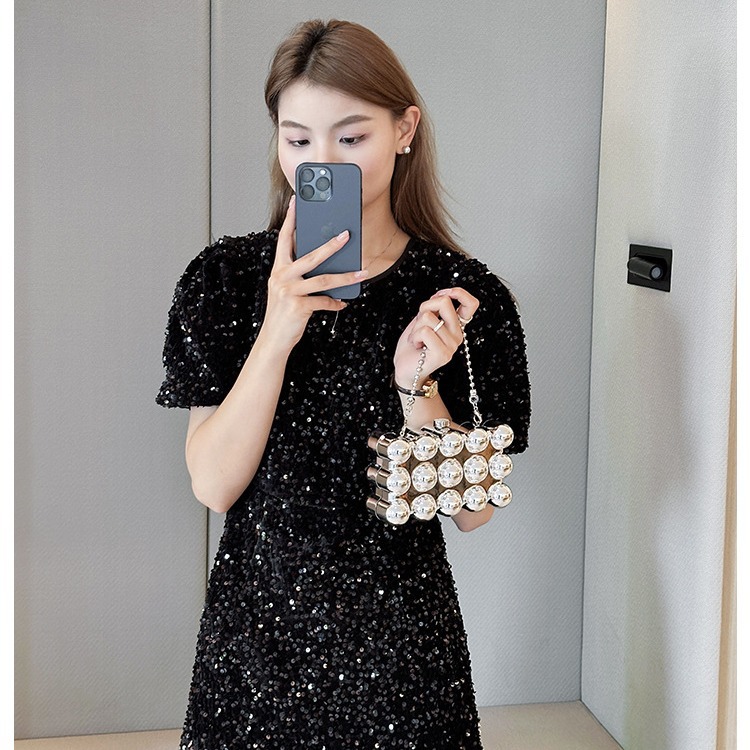 Acrylic bag 2025 New style, European and American cross-border single-shoulder fashionable design women's chain box bag details Picture