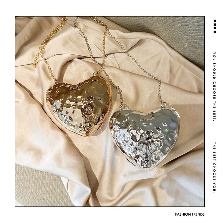 2025 New cross-border silver mini heart-shaped meteorite acrylic bag, key, lipstick, chain crossbody small bag full figure