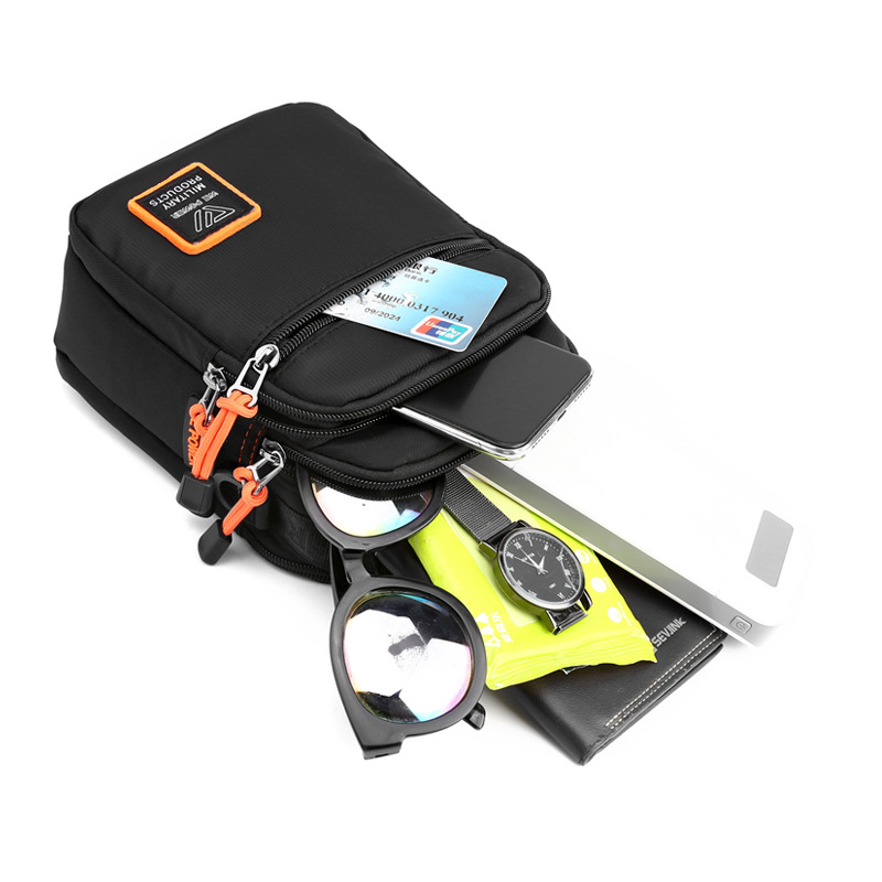 New men's single-shoulder bag, outdoor casual crossbody bag, multi-functional travel belt hanging bag, sports water-resistant small bag Application Scenario