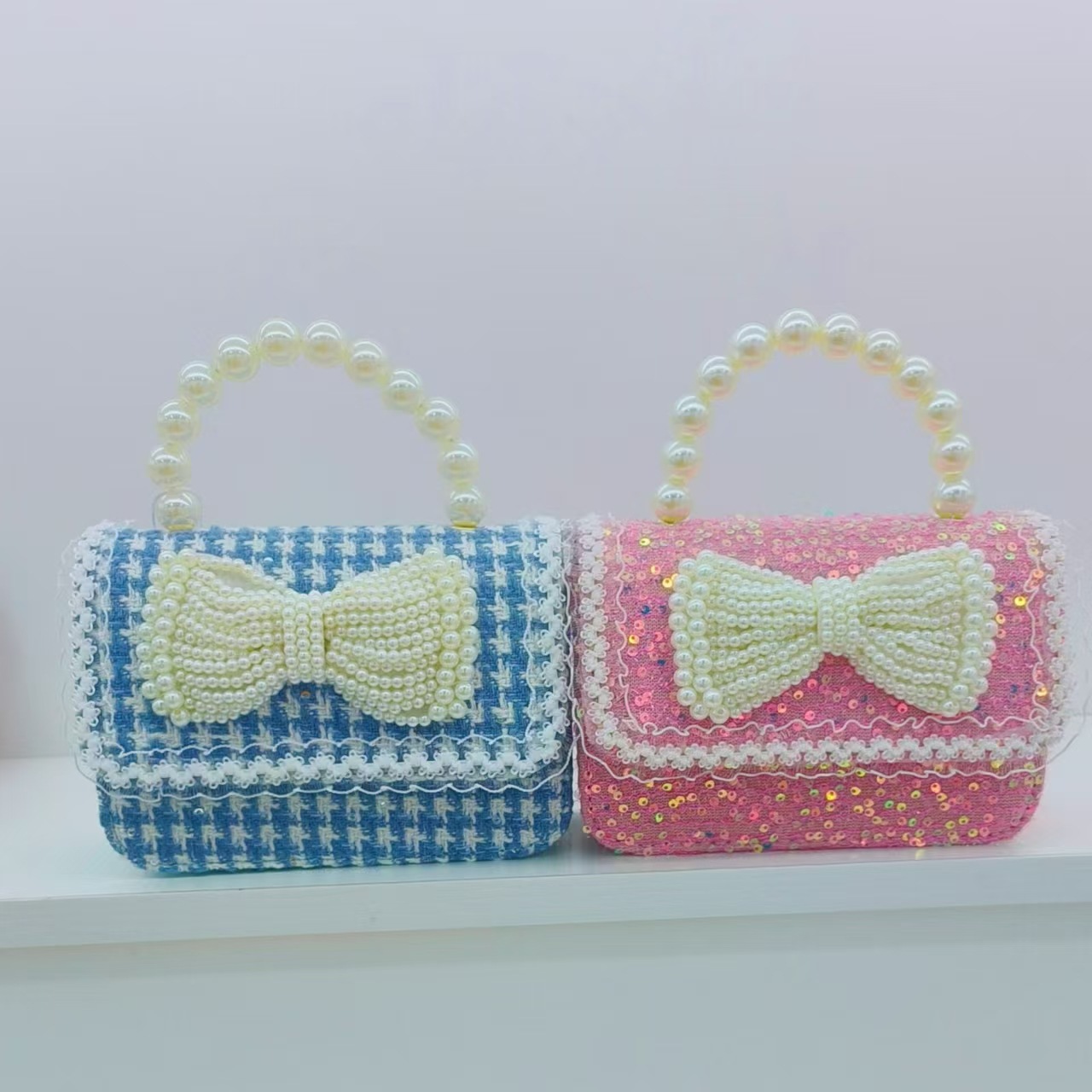 Pearl handbag, bow princess bag, little girl shoulder bag, fashionable crossbody bag, chain bag, little perfume children's bag Specification drawing