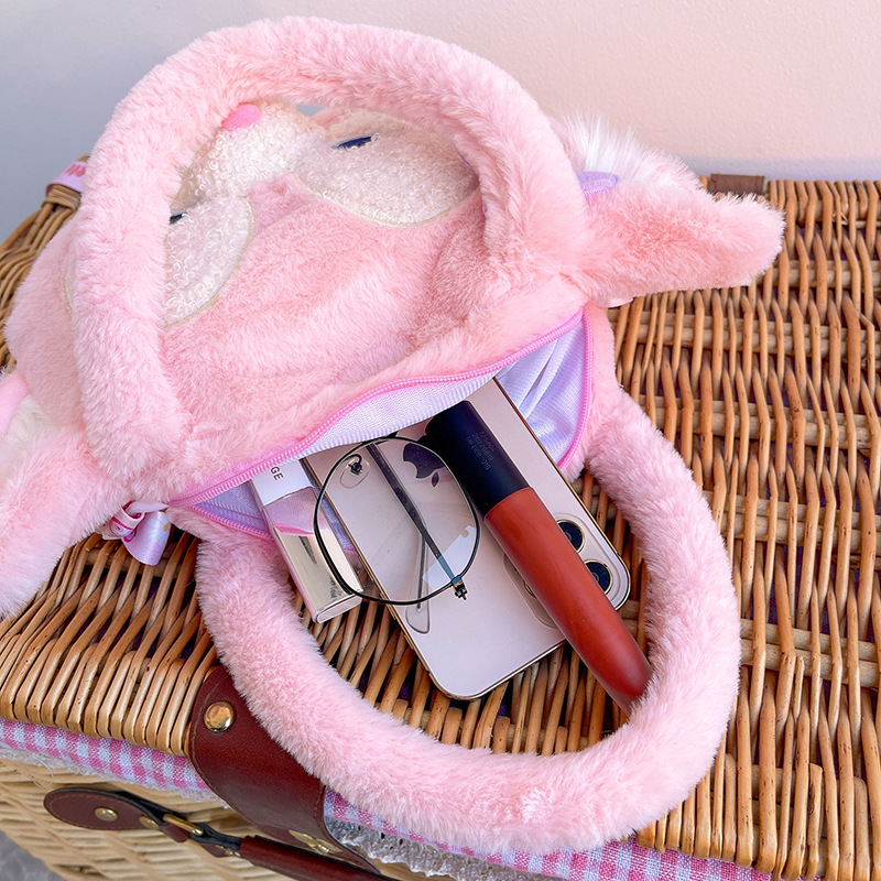 Cute cartoon plush handbag, girlish heart, Instagram cute Internet celebrity little fox, big face, single-shoulder bag, hand-held bag for girls Application Scenario