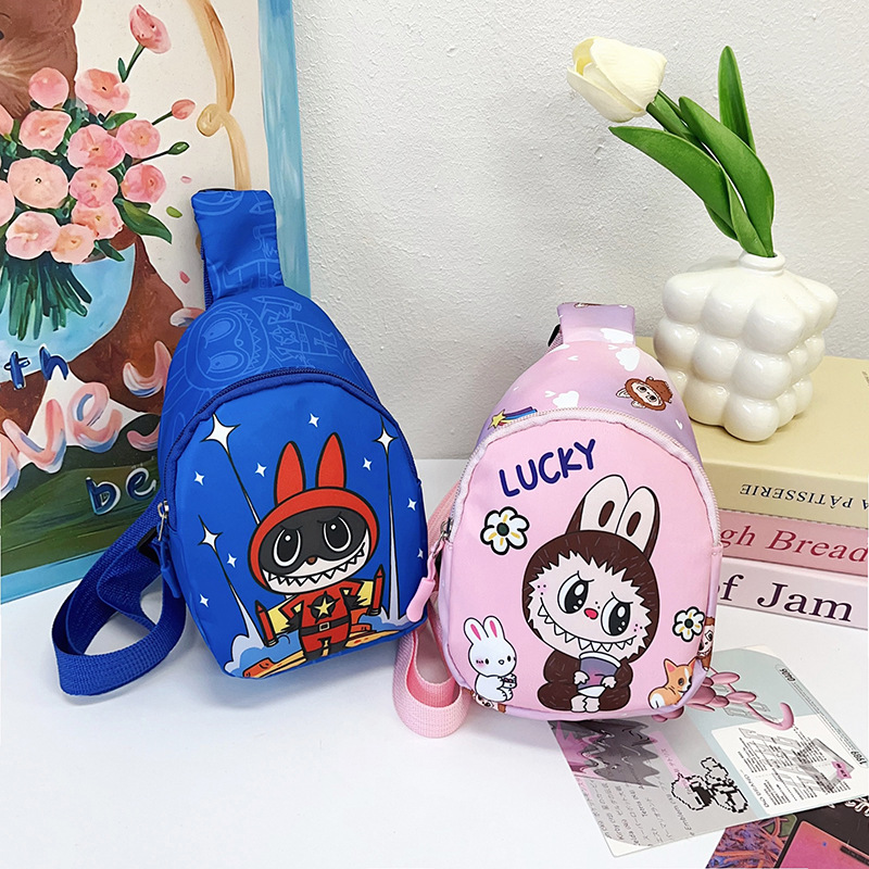 Large-capacity children's chest bag with printed patterns, cute cartoon casual single-shoulder crossbody bag for boys and girls, coin purse, trendy baby matching Application Scenario