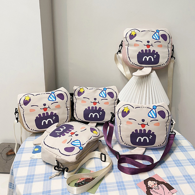 2024 Lightweight and trendy tote bag, cute and individualistic printed student single-shoulder bag, large-capacity crossbody tote bag full figure