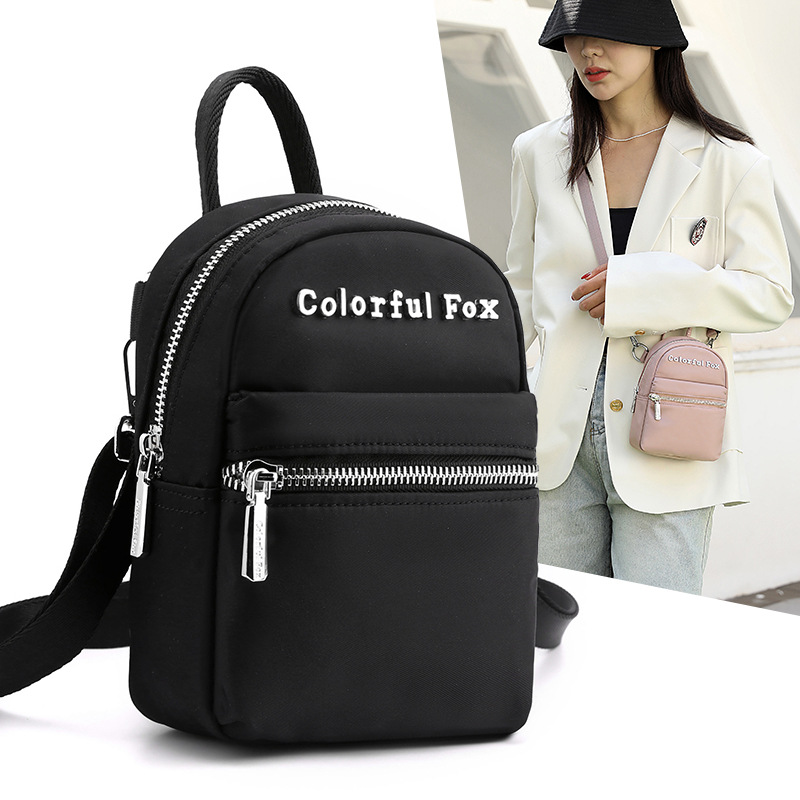 Colorful Fox's new mini mobile phone bag, a fashionable and trendy portable crossbody bag for women, and a water-resistant single-shoulder bag full figure