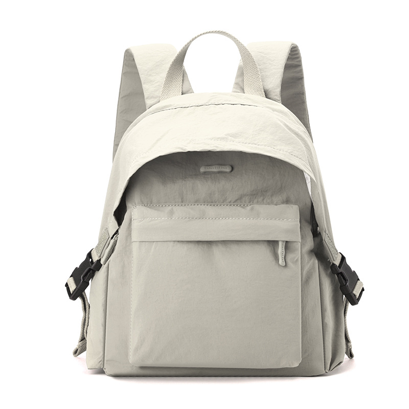 Colorful Fox's new Korean version large-capacity backpack for women is a lightweight and casual backpack for college students Item Picture