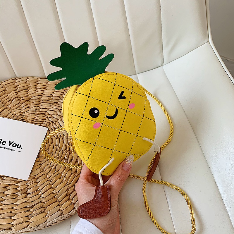New cute pineapple children's bag, little girl crossbody bag, fashionable cartoon single-shoulder bag, baby accessories, coin purse details Picture