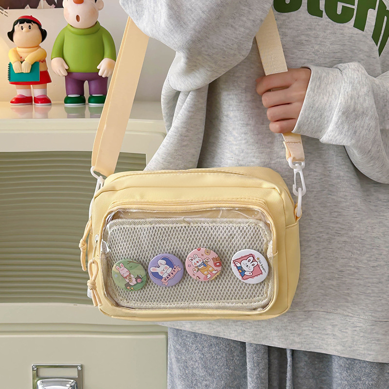 Wholesale of Japanese-style ins 2D fresh pain bags, trendy and fashionable single-shoulder bags, and student casual and versatile crossbody bags Application Scenario