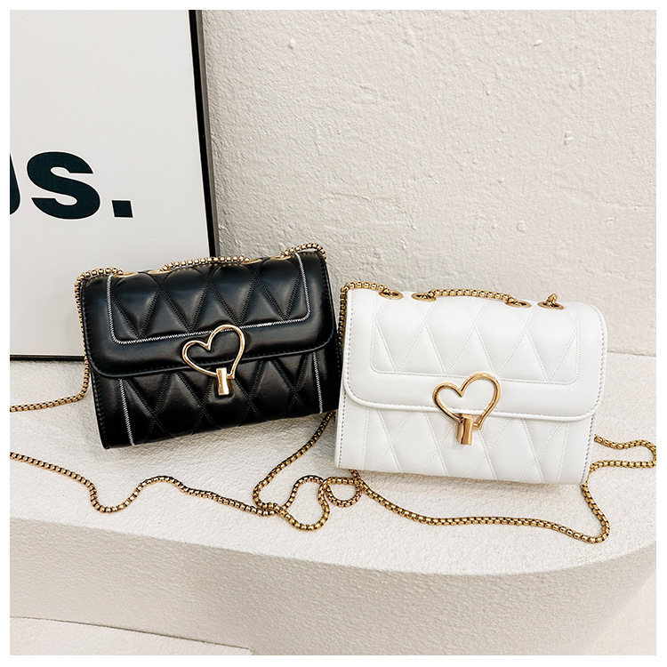2025 Summer New embroidered thread bag, shoulder bag, crossbody bag, women's bag, pu bag, diamond-shaped bag, Chanel style full figure