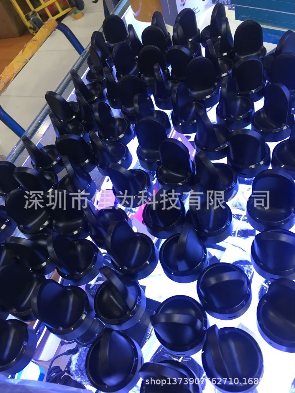 Wholesale applicable to Samsung Gear s3 wireless charger R732 R770 S2 wireless Dock charger Item Picture