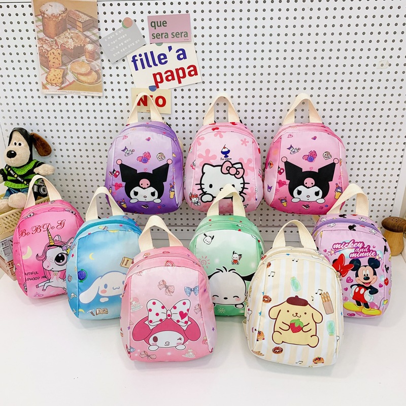 The new Instagram children's backpack is cute and cartoonish. It's a fashionable and trendy kindergarten bag for going out and a casual travel bag full figure