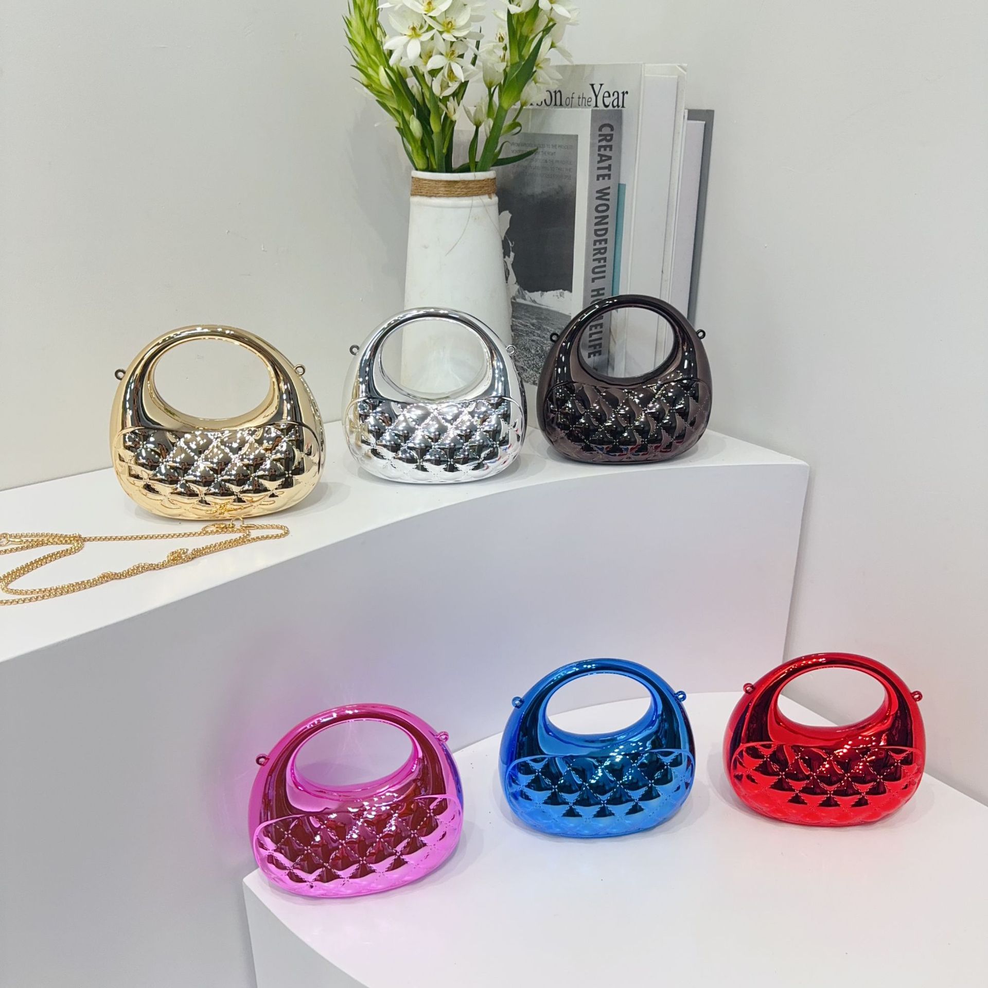 2025 New Cross-border shell crescent Moon acrylic diamond mini Bag, Banquet Colorful hand-held crossbody small bag full figure