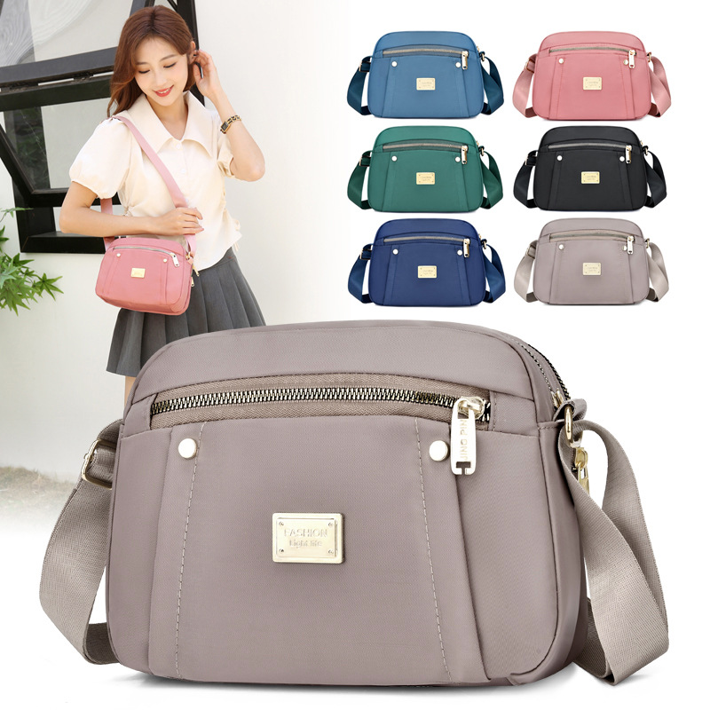Crossbody bag for women with a high-end feel, popular women's bag, lightweight, water-resistant, large-capacity, fashionable single-shoulder bag, outdoor casual bag full figure